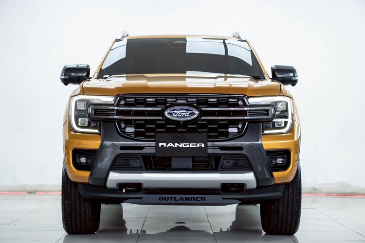 Ford Ranger 2023 2.0 Bi-Turbo Hi-Rider Wildtrak Pickup ดีเซล ไม่ติดแก๊ส เกียร์อัตโนมัติ เหลือง รูปที่ 4
