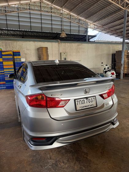 Honda City 2018 1.5 V Sedan เบนซิน ไม่ติดแก๊ส เกียร์อัตโนมัติ บรอนซ์เงิน รูปที่ 4