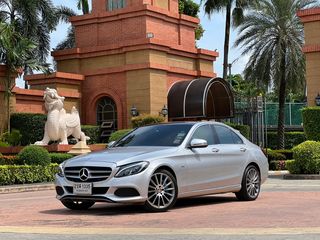 2018 MERCEDES-BENZ C350e AMG Dynamic 