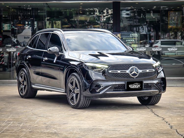 รถ Mercedes-Benz GLC-Class GLC350e สี ดำ