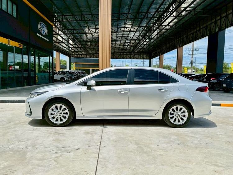Toyota Altis 2020 1.6 G Sedan เบนซิน ไม่ติดแก๊ส เกียร์อัตโนมัติ บรอนซ์เงิน รูปที่ 4