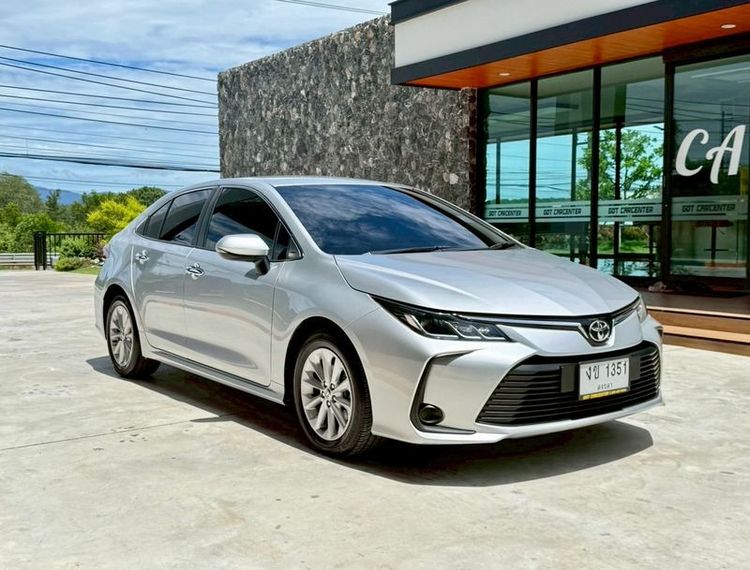 Toyota Altis 2020 1.6 G Sedan เบนซิน ไม่ติดแก๊ส เกียร์อัตโนมัติ บรอนซ์เงิน รูปที่ 3