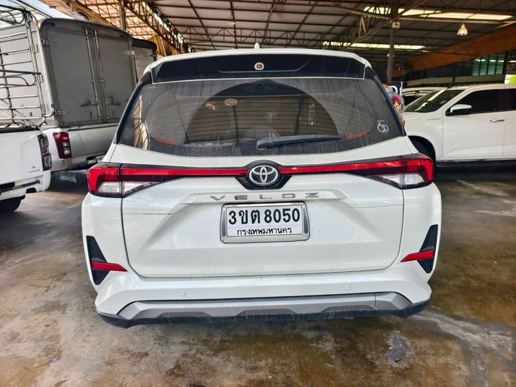 รถ Toyota Veloz 1.5 Premium สี ขาว