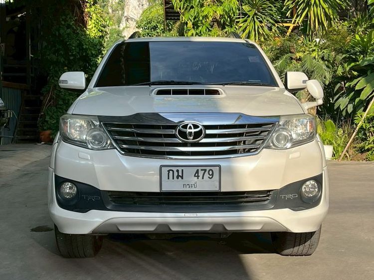 Toyota Fortuner 2012 3.0 TRD Sportivo 4WD Utility-car ดีเซล ไม่ติดแก๊ส เกียร์อัตโนมัติ ขาว รูปที่ 2