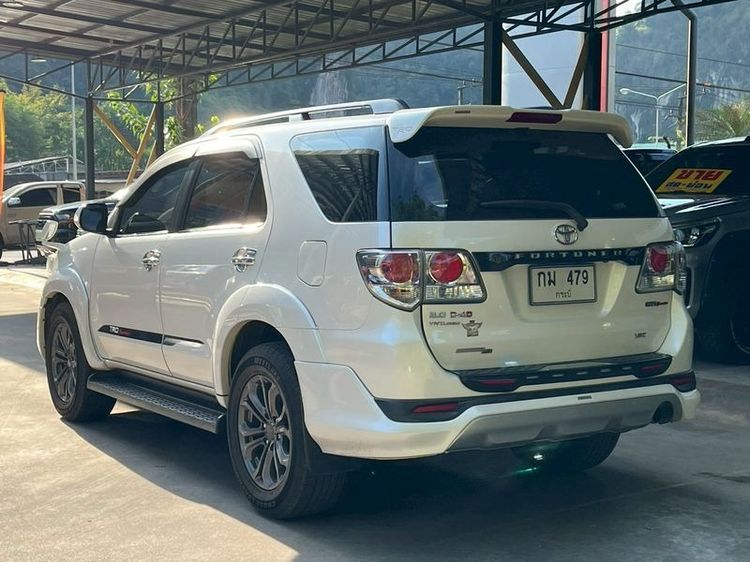 Toyota Fortuner 2012 3.0 TRD Sportivo 4WD Utility-car ดีเซล ไม่ติดแก๊ส เกียร์อัตโนมัติ ขาว รูปที่ 4
