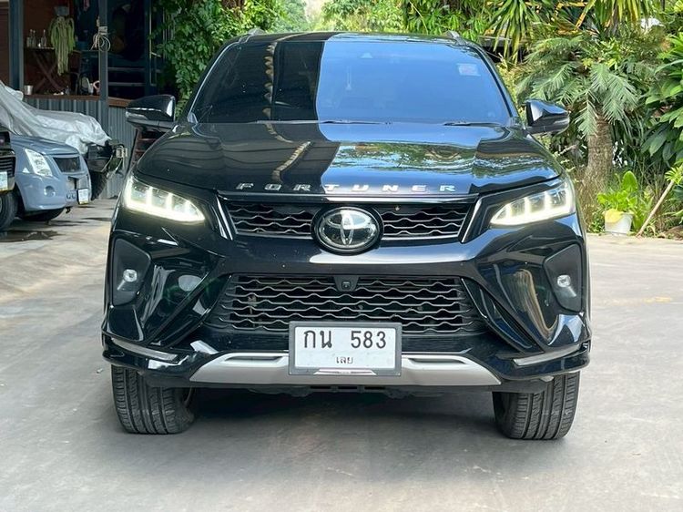 Toyota Fortuner 2023 2.4 Legender Utility-car ดีเซล ไม่ติดแก๊ส เกียร์อัตโนมัติ ดำ รูปที่ 2