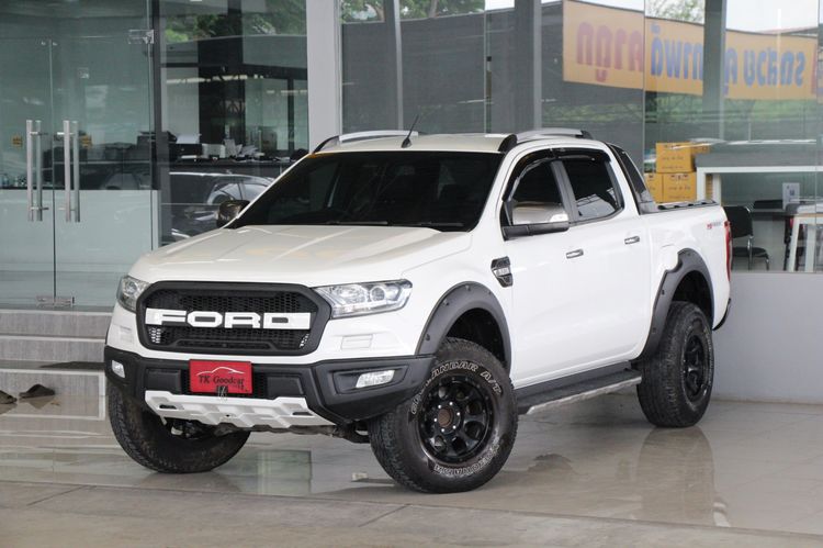 รถ Ford Ranger 2.2 Hi-Rider Wildtrak สี ขาว