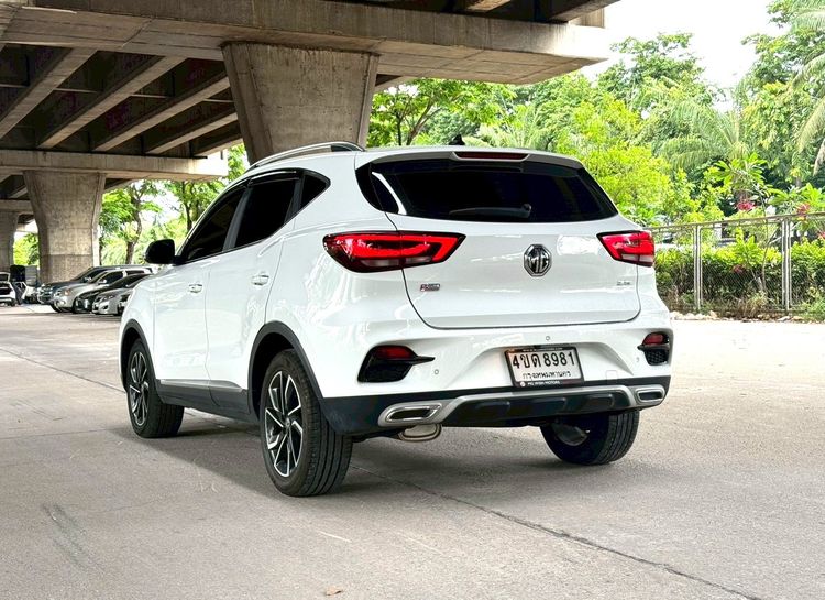 MG ZS 2023 1.5X+ Sunroof Utility-car เบนซิน ไม่ติดแก๊ส เกียร์อัตโนมัติ ขาว รูปที่ 4