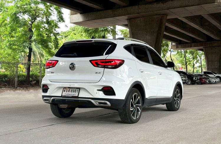 MG ZS 2023 1.5X+ Sunroof Utility-car เบนซิน ไม่ติดแก๊ส เกียร์อัตโนมัติ ขาว รูปที่ 2