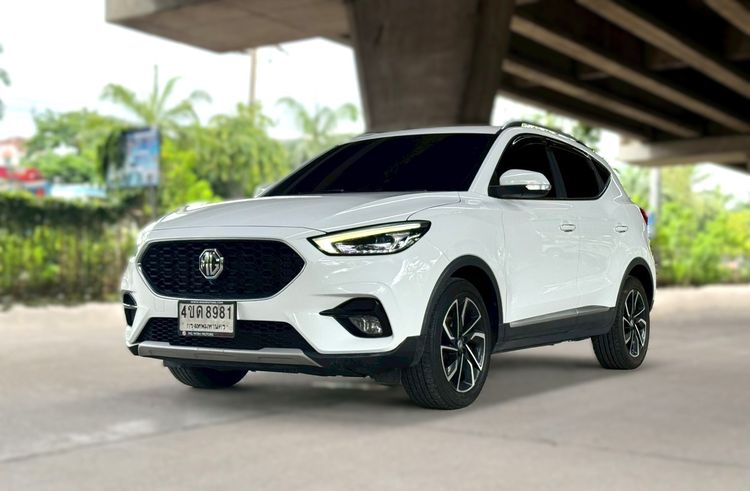 รถ MG ZS 1.5X+ Sunroof สี ขาว