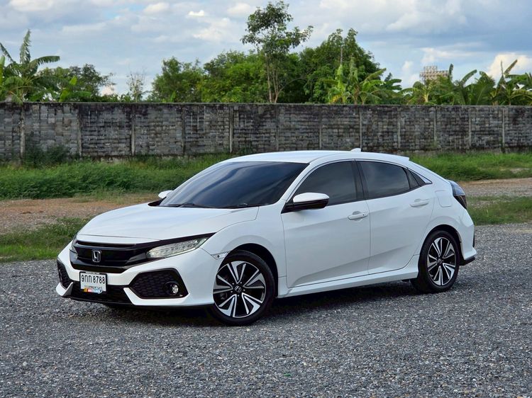 Honda Civic 2019 1.5 Turbo Sedan เบนซิน ไม่ติดแก๊ส เกียร์อัตโนมัติ ขาว