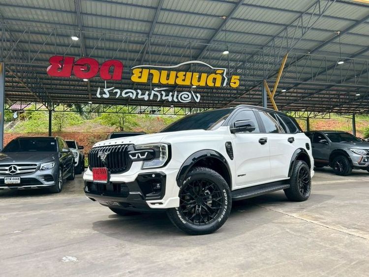 รถ Ford Everest 2.0 Turbo Sport สี ขาว