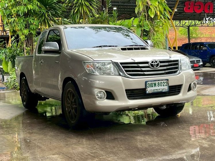 Toyota Hilux Vigo Champ 2014 Smart Cab 2.5 J Pickup ดีเซล ไม่ติดแก๊ส เกียร์ธรรมดา บรอนซ์ทอง รูปที่ 3