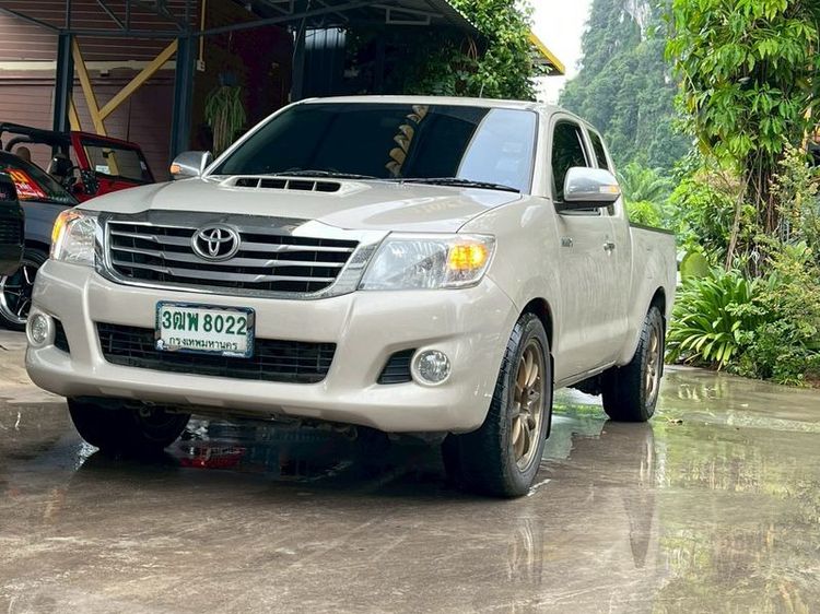 Toyota Hilux Vigo Champ 2014 Smart Cab 2.5 J Pickup ดีเซล ไม่ติดแก๊ส เกียร์ธรรมดา บรอนซ์ทอง รูปที่ 1