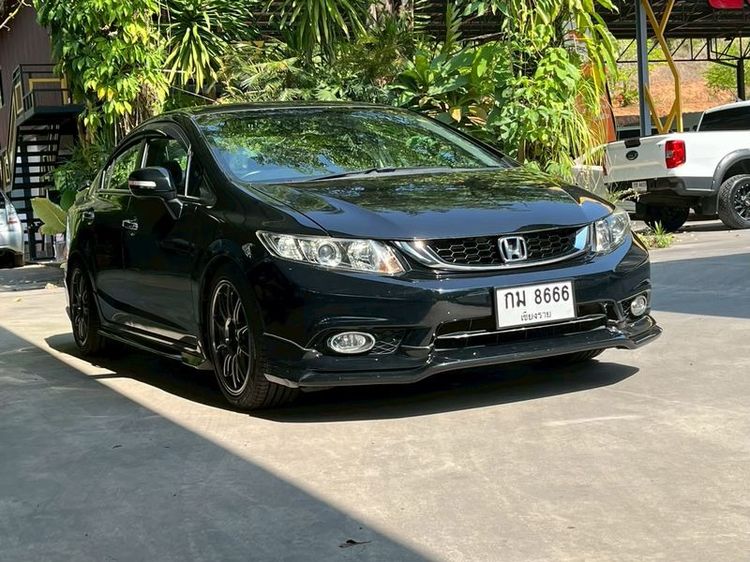 Honda Civic 2013 1.8 ES i-VTEC Sedan เบนซิน ไม่ติดแก๊ส เกียร์อัตโนมัติ ดำ รูปที่ 4