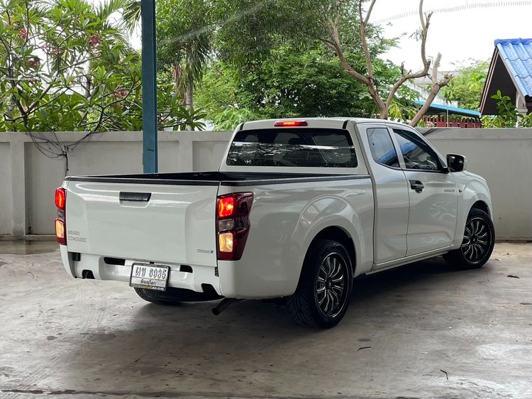 Isuzu D-MAX 2021 1.9 S Pickup ดีเซล ไม่ติดแก๊ส เกียร์ธรรมดา ขาว รูปที่ 2