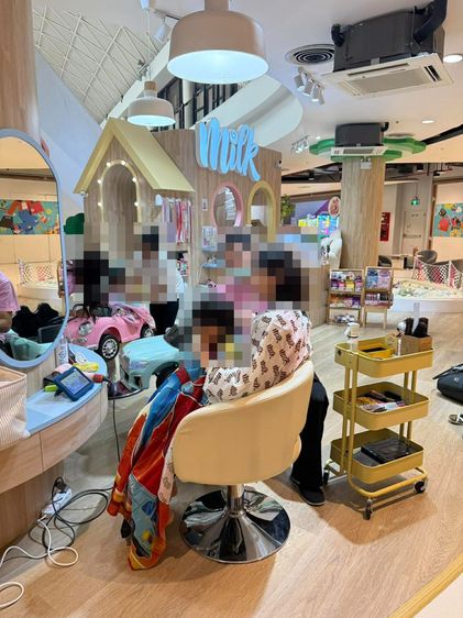 เซ้งร้านตัดผมเด็ก Milk Gateway Ekamai ทำเลดี เอกมัย