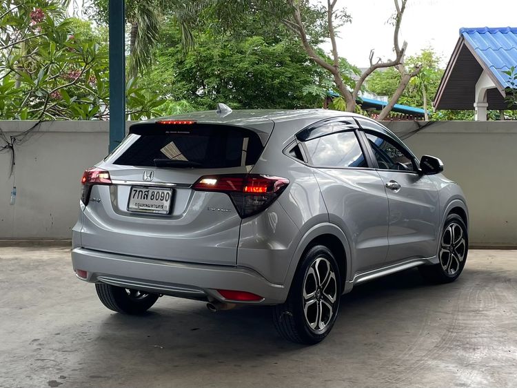 Honda HR-V 2018 1.8 EL Utility-car เบนซิน ไม่ติดแก๊ส เกียร์อัตโนมัติ บรอนซ์เงิน รูปที่ 2
