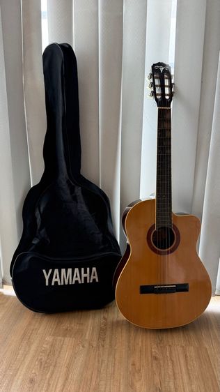 Yamaha กีต้าร์โปร่ง กีตาร์โปร่ง