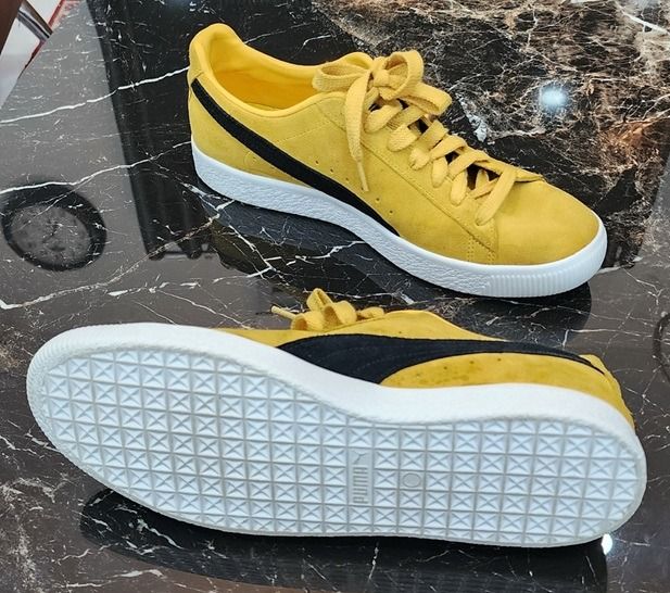 ปล่อยด่วน Puma Clyde หนังกลับสีเหลืองแถบดำ เบอร์46(11UK) สภาพกริปไม่ค่อยได้ใส่ 500บาท พิกัดระยอง สนใจติดต่อ0818695519ครับ รูปที่ 5