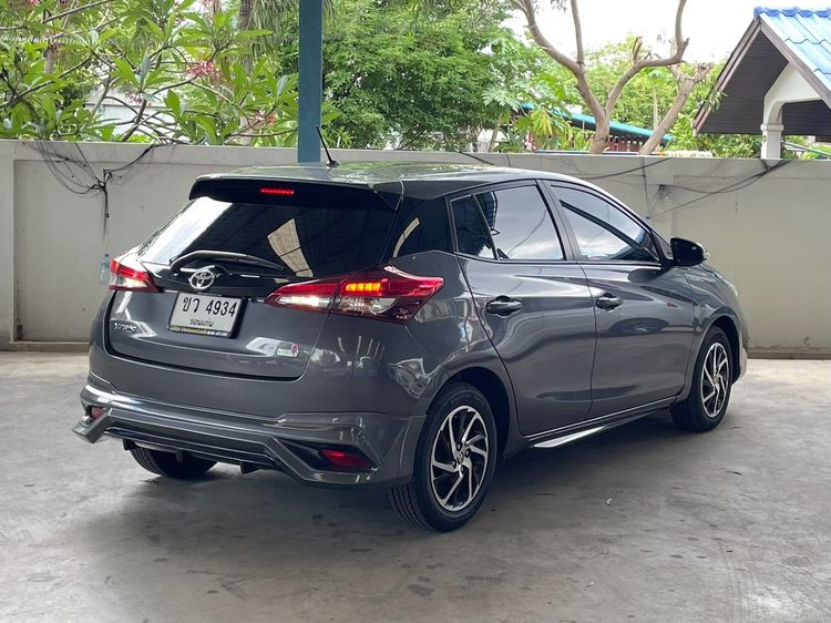 Toyota Yaris 2021 1.2 Sport Sedan เบนซิน ไม่ติดแก๊ส เกียร์อัตโนมัติ เทา รูปที่ 2