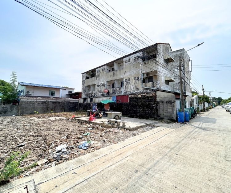 ขายที่ดิน ซอยสรณคมน์ 25 แยก 2-5 เนื้อที่ 50 ตร.ว. ถนนสรงประภา ใกล้สนามบินดอนเมือง รูปที่ 4