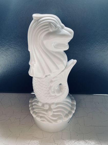 รูปปั้น Merlion สีขาว รูปที่ 4