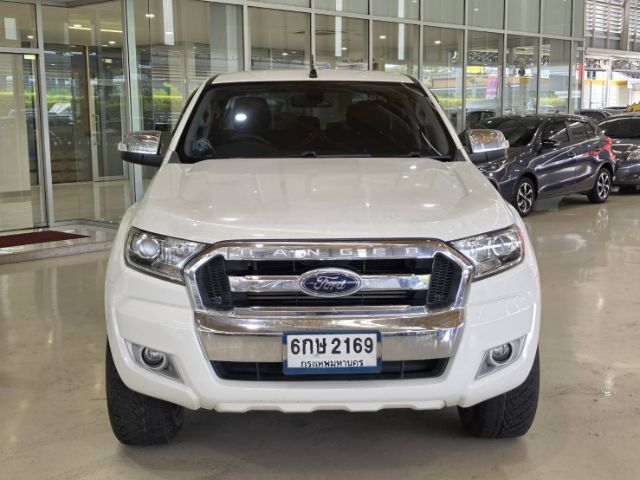 Ford Ranger 2017 2.2 Hi-Rider XLT Pickup ดีเซล ไม่ติดแก๊ส เกียร์ธรรมดา ขาว รูปที่ 3