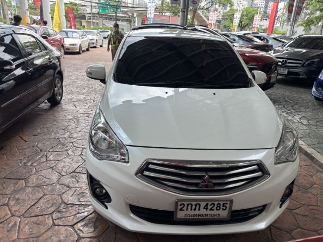 Mitsubishi Attrage 2013 1.2 GLS Sedan เบนซิน ไม่ติดแก๊ส เกียร์อัตโนมัติ ขาว รูปที่ 2