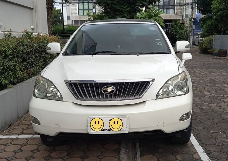 รถ Toyota Harrier 2.4 240G สี ขาว