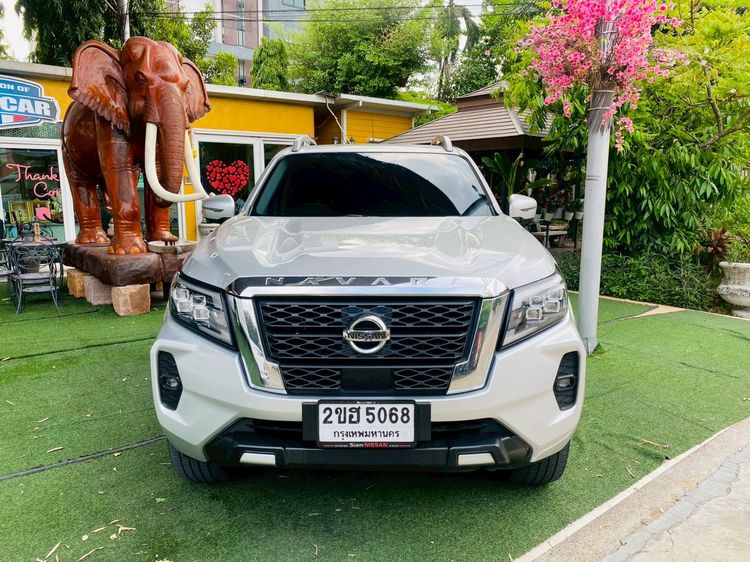 Nissan Navara 2022 2.3 VL 4WD Pickup ดีเซล ไม่ติดแก๊ส เกียร์อัตโนมัติ บรอนซ์เงิน รูปที่ 4