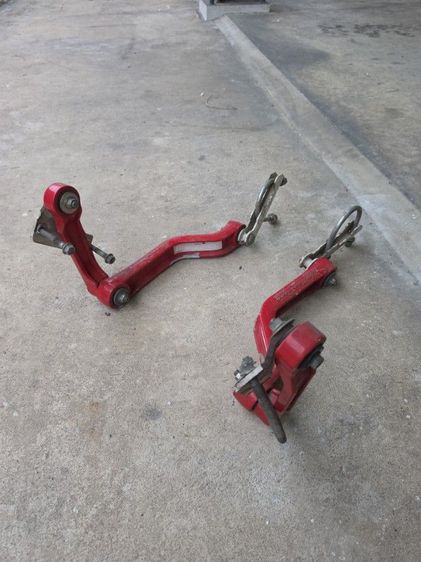 ขาย Balance arm ราคา 1000 บาท สนใจติดต่อ 085-980-1172
