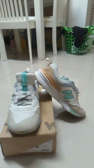 New Balance รุ่น 997H สีพาสเทล