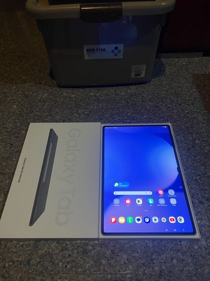 512 GB ขายSamsungTabS10UltraสีMoonStone Black512กิ๊กใส่ซิมได้ยกกล่องไร้รอยตกสวยๆใช้งานดีถูกๆ