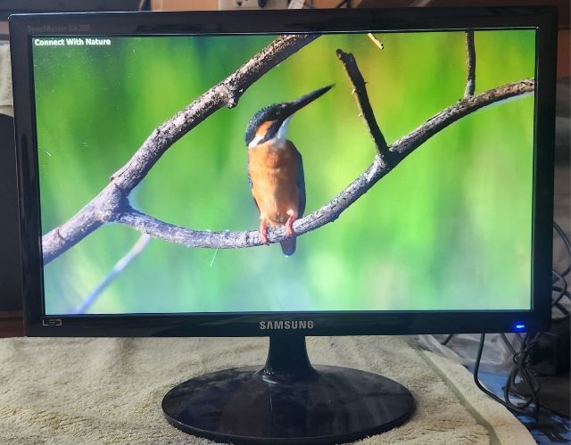 จอ led ซัมซุง 19" 19a300b ภาพสวยคมชัด ประกันไม่เป็นฝ้า ฟิล์มไม่เสื่อม พร้อมอะแด็ปเตอร์ รูปที่ 6