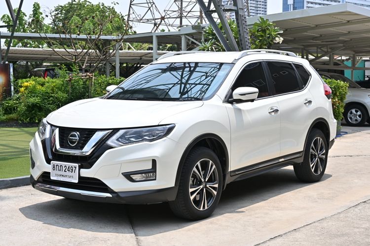 รถ Nissan X-Trail 2.5 V 4WD สี ขาว