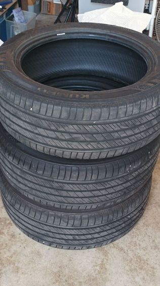 อื่นๆ ขายยางรถยนต์ 225 50 R18 มี 3 เส้น