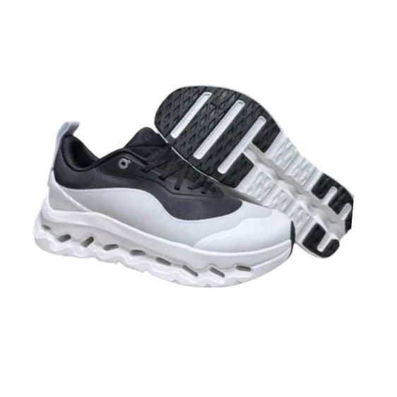 ผู้ชาย ดำ รองเท้าวิ่ง On Running Cloudtilt (W) Loewe All Black 44 28cm.