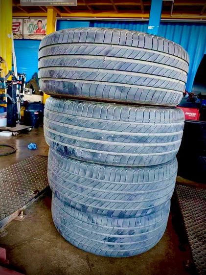 Michelin Primacy 4  225 50 R18  ปี23 มี 4 เส้น