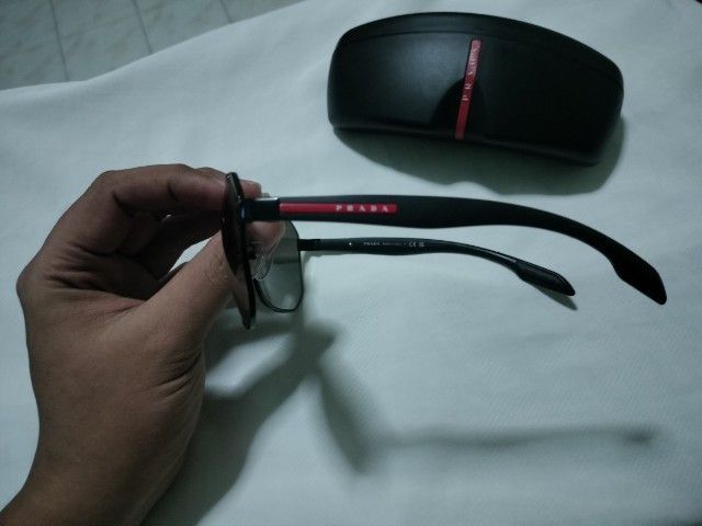 PRADA LINEA ROSSA มือสอง สวย99℅ รูปที่ 4