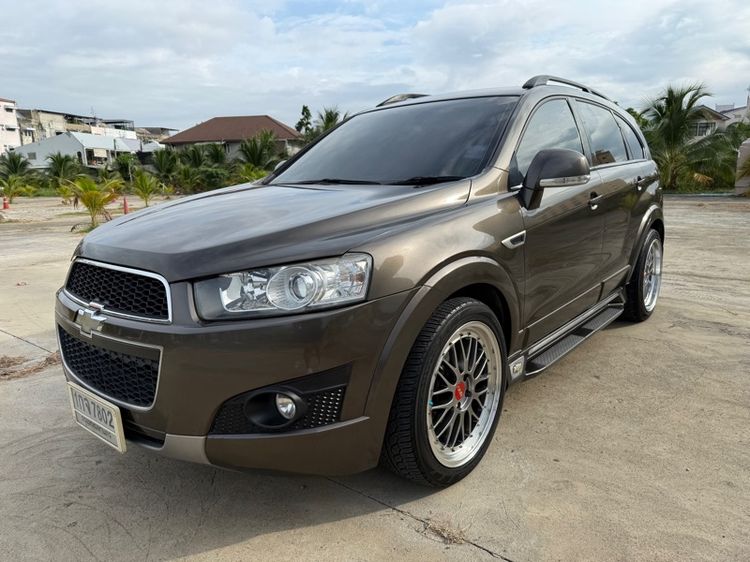 รถ Chevrolet Captiva 2.4 LT สี น้ำตาล
