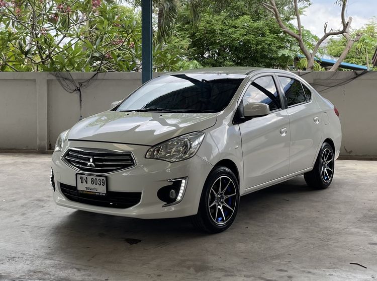 Mitsubishi Attrage 2016 1.2 GLX Sedan เบนซิน ไม่ติดแก๊ส เกียร์อัตโนมัติ ขาว