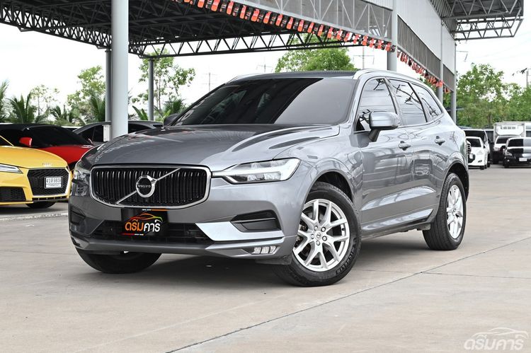 รถ Volvo XC60 2.0 D4 Momentum 4WD สี เทา