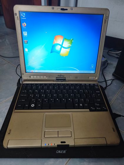 รุ่นอื่น ๆ วินโดว์ 2 กิกะไบต์ fujitsu ใช้ได้ปกติ 500 บาท