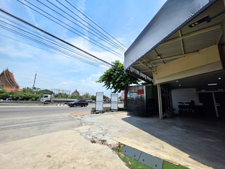 เซ้ง โชว์รูมพร้อมโครงสร้าง ทำเลติดถนนกาญจนาภิเษก  รูปที่ 2