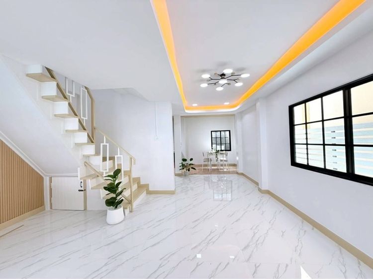 ตกแต่งครบ ใช่ หมู่บ้านอมรทรัพย์ ซอยเลียบวารี 25 คู้ขวา รูปที่ 4