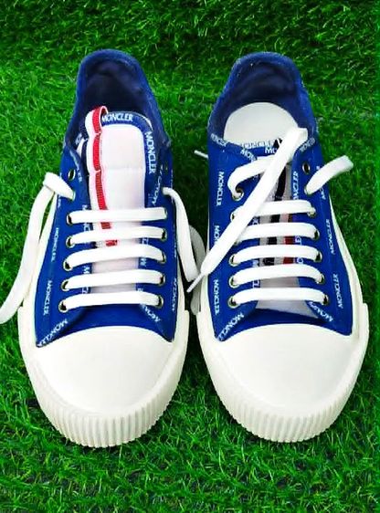 รองเท้าผ้าใบ MONCLER GLISSIERE LOW TOP Size 42  สีน้ำเงิน มือสอง ของแท้ สภาพดี สวย รูปที่ 3