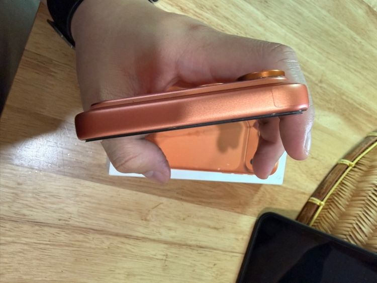 iphone 17 pro max รูปที่ 4