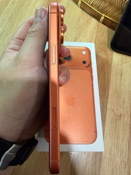 iphone 17 pro max รูปที่ 3