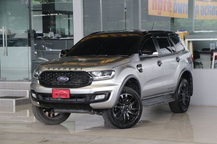 รถ Ford Everest 2.0 Titanium Sport สี เทา